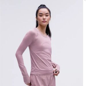 Lululemon Athletica swiftly long sleeve waist length in rose blush